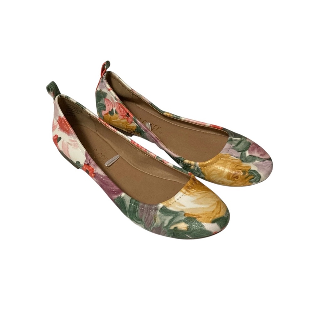 Falls Creek Size 7 Floral Watercolor Ballet Flats - Picture 2 of 12
